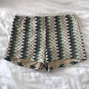 SHOW ME YOUR MUMU crochet shorts - M